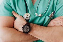 [Droit du travail] Ne pas suivre les préconisations du médecin du travail... À ses risques et périls