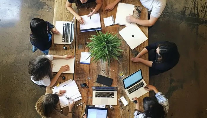 [Droit du travail] Multiplication des stages : risque de requalification